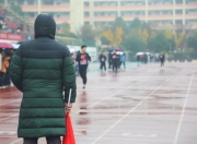 东欧联赛球队争分夺秒，冲刺胜利的终点的简单介绍